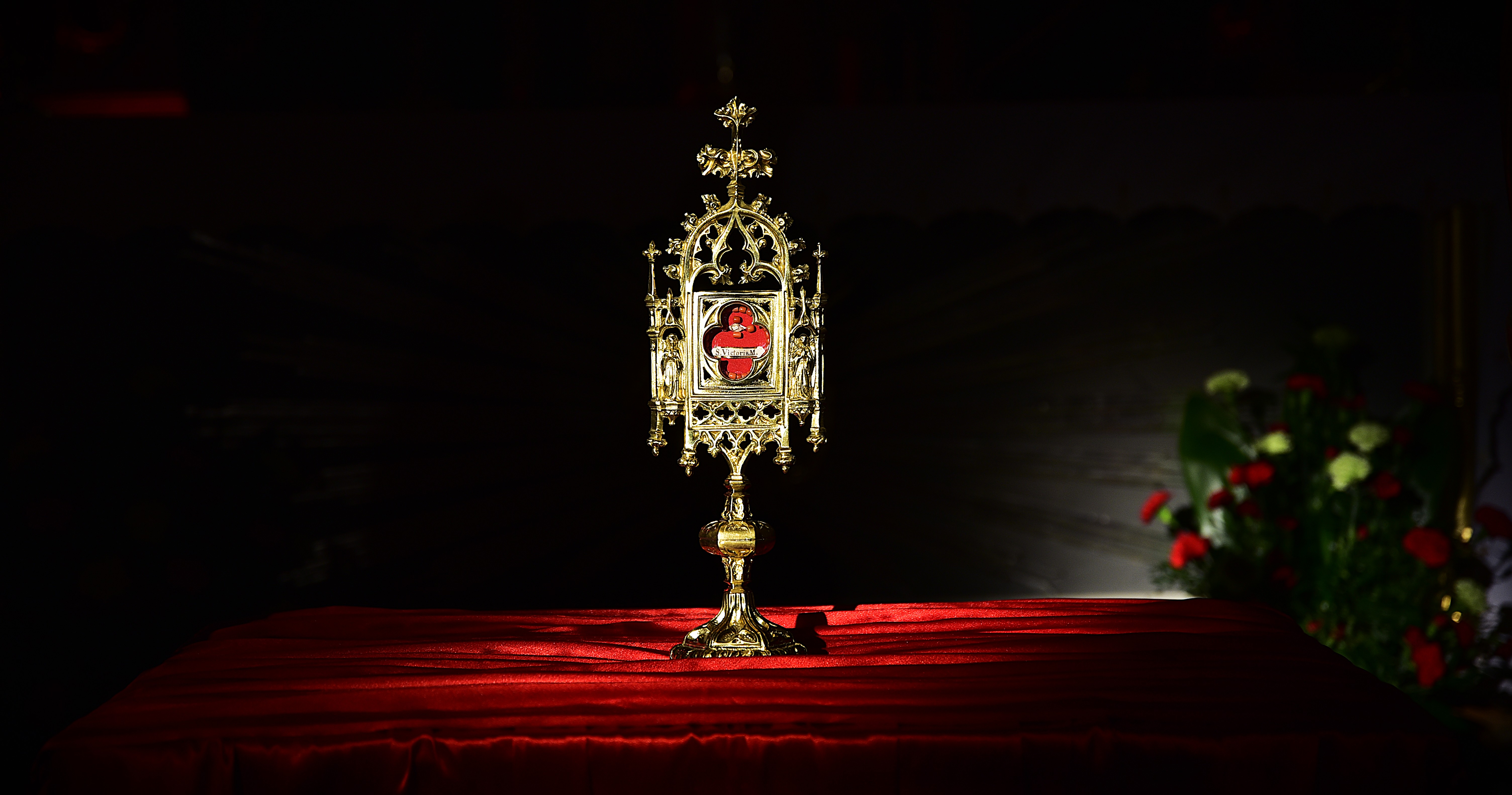 RElikwiarz z relikwiami Świętej Wiktorii w kościele pw. Świętego Ducha w Łowiczu