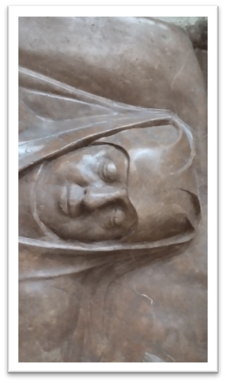 Elementy pomnika piętrowego Śleszyńskiej w katedrze łowickiej