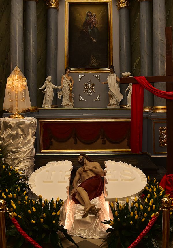 Grób Pański w kościele pw. Świętego Ducha w Łowiczu