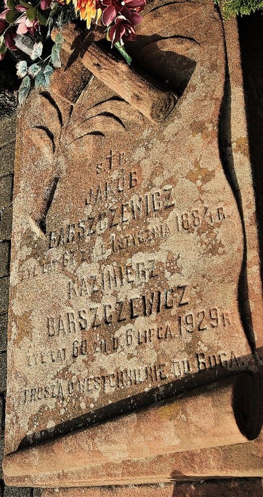 W tej mogile spoczywa ojciec Marianny - Marii Barszczewicz, Jakub - łowicki szewc oraz jej brat Kazimierz. Fot. Michał Sianoszek 2024.